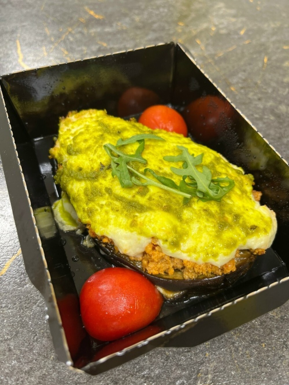 Сэндвич из баклажана с мясной начинкой