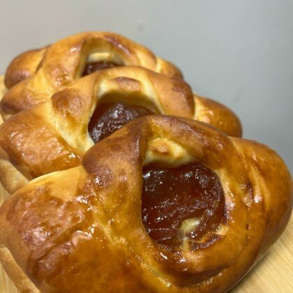 Лодочка с абрикосовым джемом