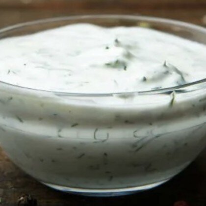 Мацони с зеленью