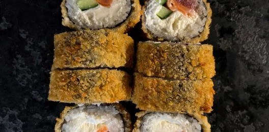 Жареный ролл «Якудза»