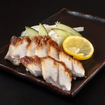 Сашими с угрем