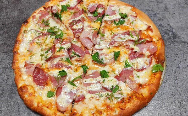 Мини пицца мясная ( 20 см)