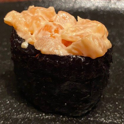 Гунканы с лососем