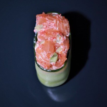 Нигири с лососем