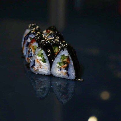 Роллы пирамида