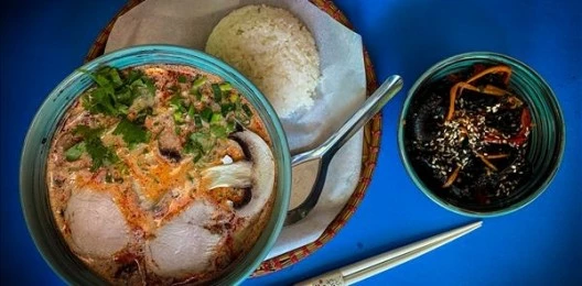 Том Ям с курицей + Салат из древесных грибов