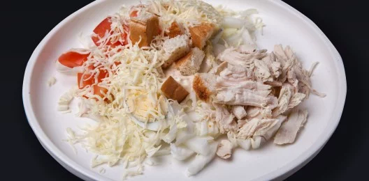 Салат «Цезарь» с курицей
