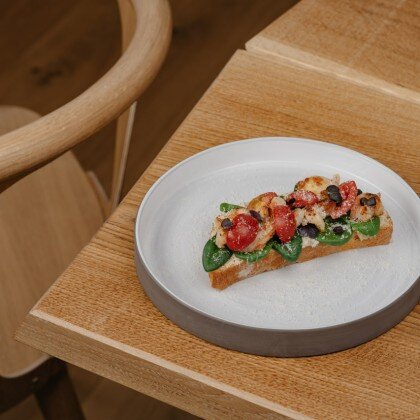 Брускетта с креветкой