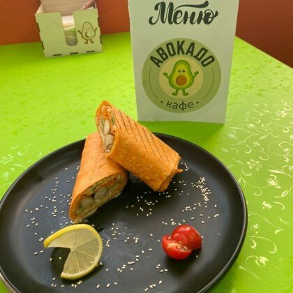 Шаурма в сырном лаваше