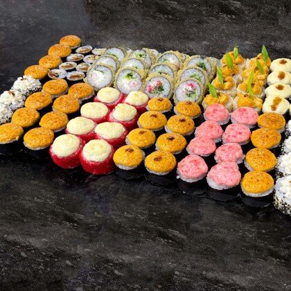 На большую компанию