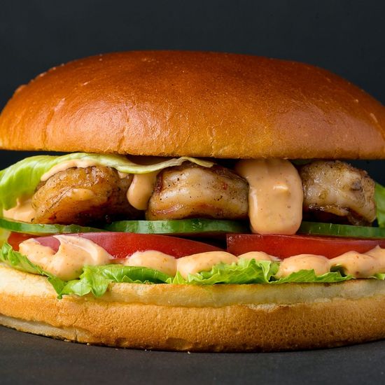 Бургер Мангал с креветкой