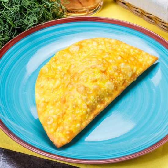 Чебурек с курицей Том-ям