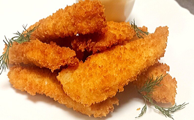 Куриные стрипсы во фритюре