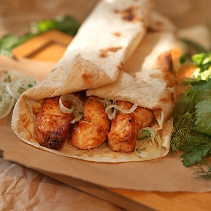 Шашлык в лаваше из свинины