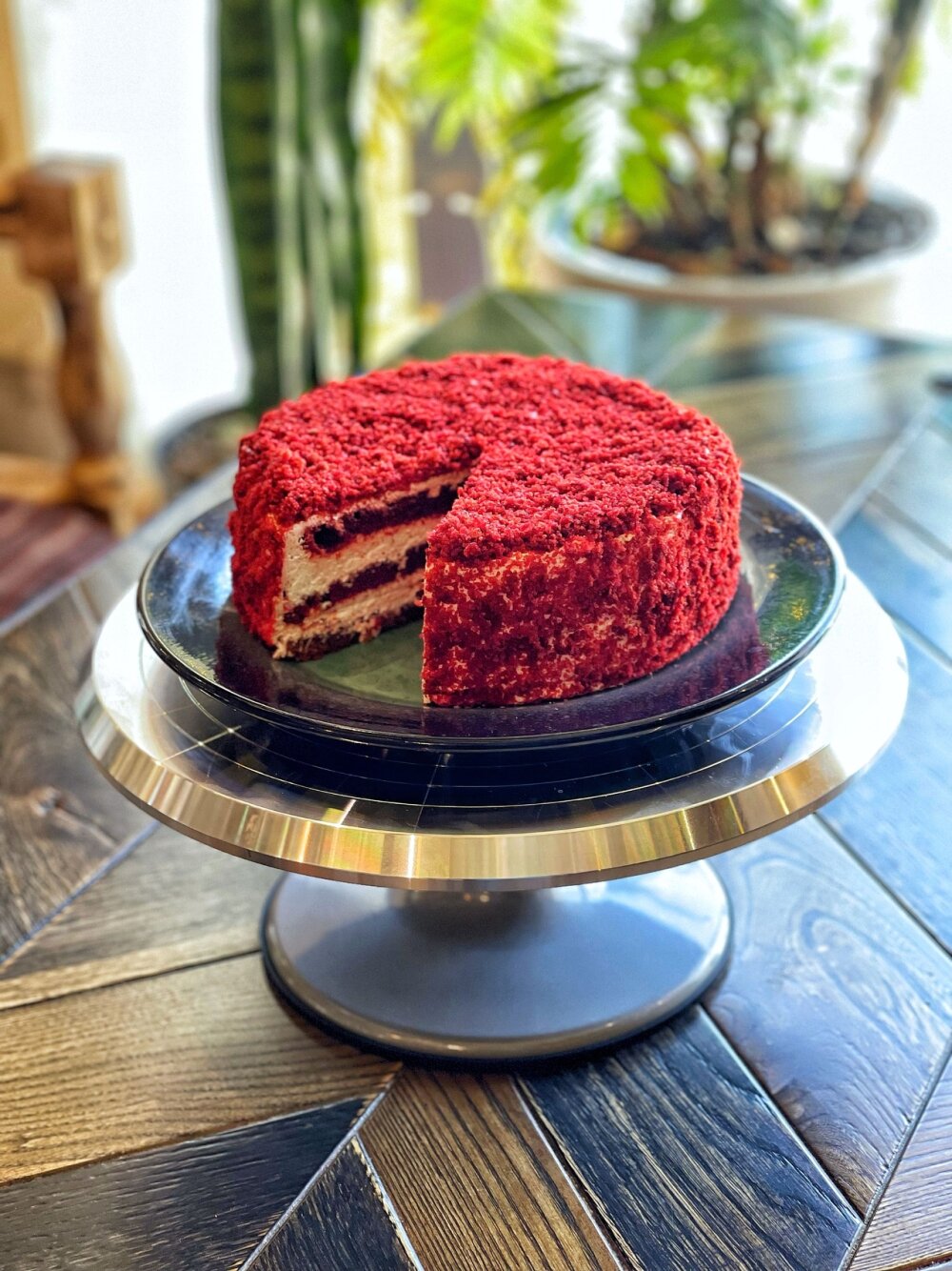 Торт Красный бархат (целый)