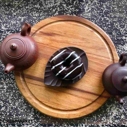 Донат шоколадный