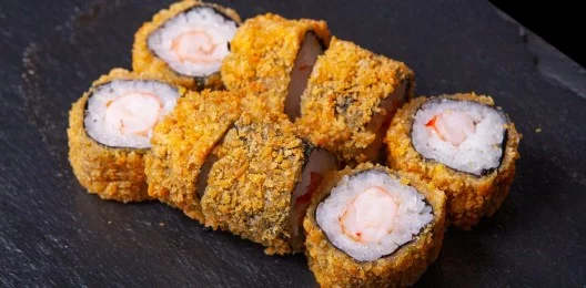 Жареный мак с креветкой