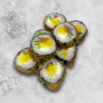 Жареный ролл «Чикен темпура бекон»