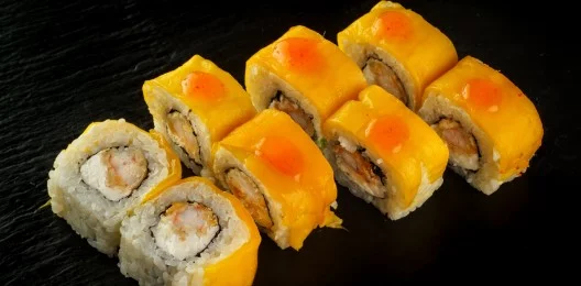Ролл «Манго де Люкс» 8шт