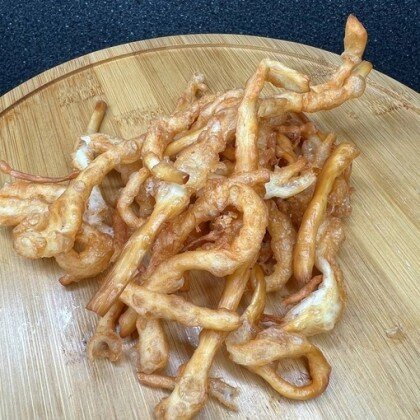 Сыр косичка копчёная жареная