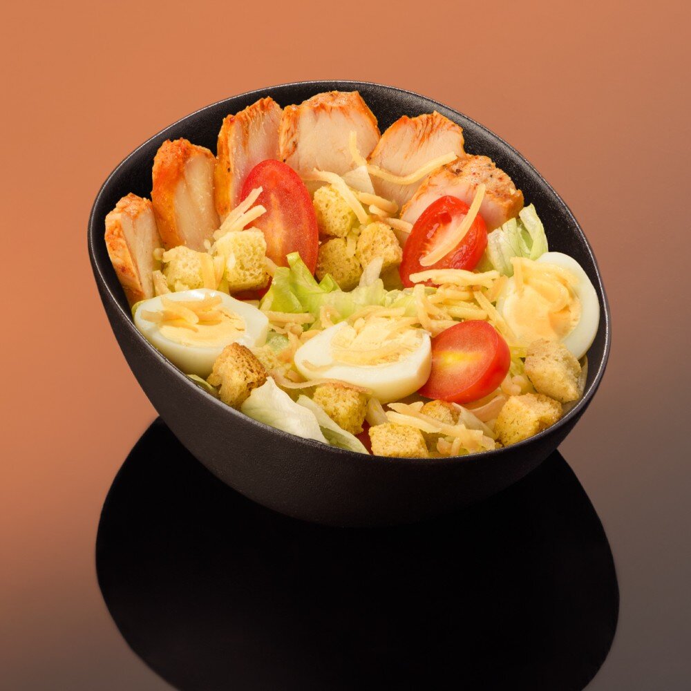 Салат Цезарь с курицей