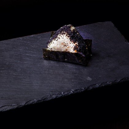 «Онигири с угрём»