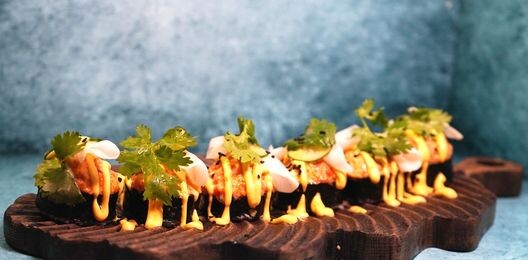 Угорь тар-тар в подарок