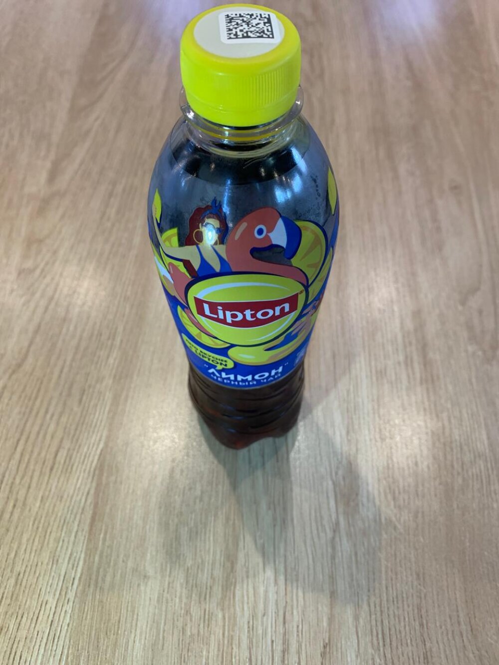 Черный чай Lipton (лимон)