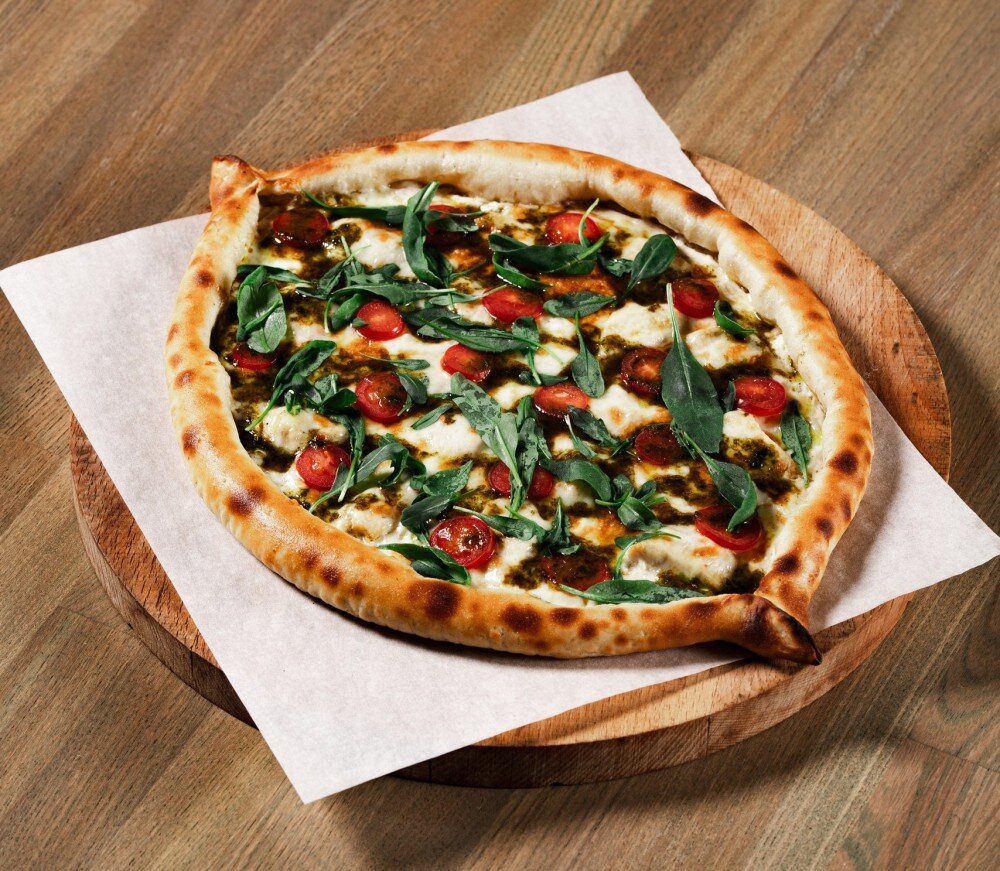 Пицца курица с песто