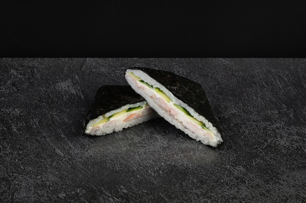 Сэндвич ролл с креветкой