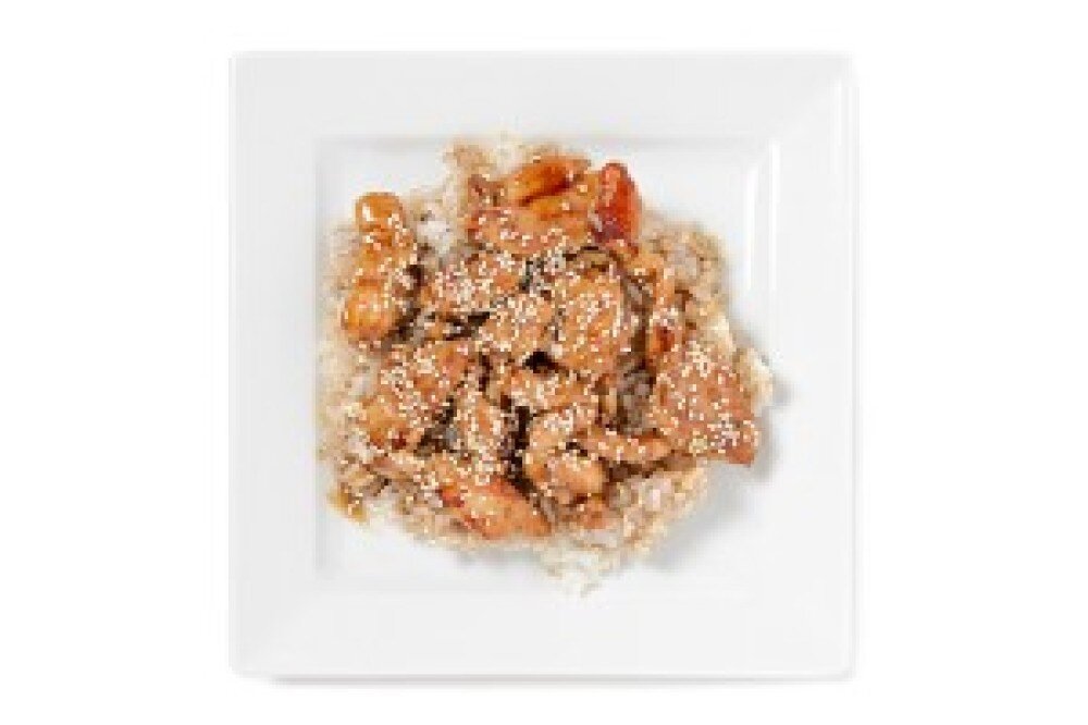 Куриная грудка в панировке и соусе терияки. Курица терияки в панировке. Куриная грудка терияки. Курица терияки в панировке. Цыпленок в соусе терияки.