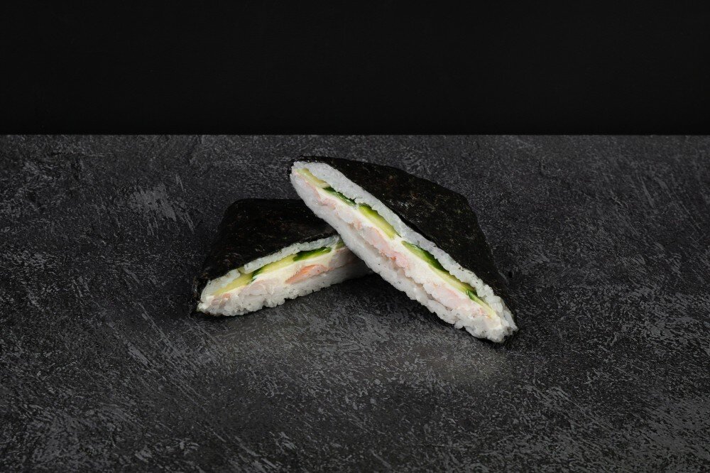 Сэндвич ролл с креветкой