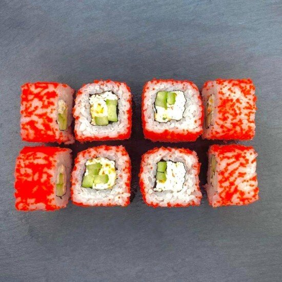 Ролл Калифорния с крабом