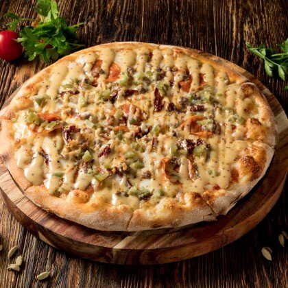 Фирменная пицца от Карла