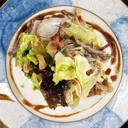 Салат с языком и овощами