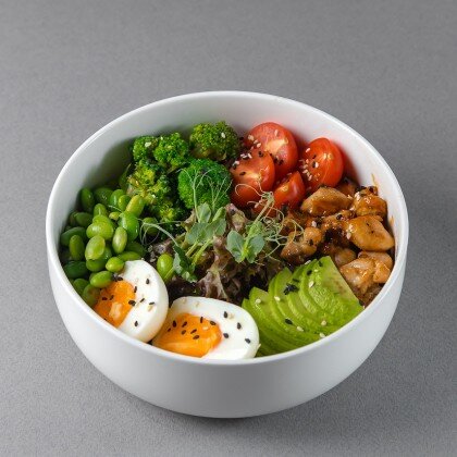 Боул С цыпленком пад-тай