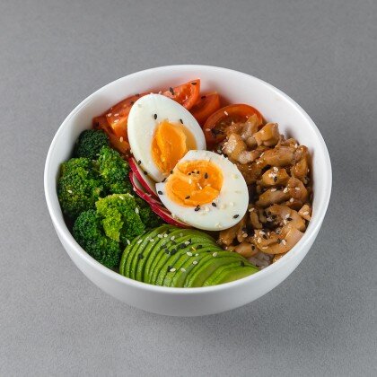 Томлёная курочка с брокколи