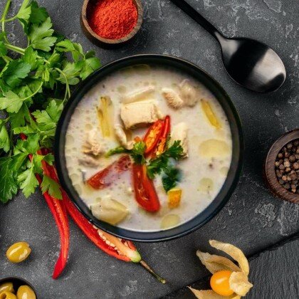 Суп Том Кха с курицей