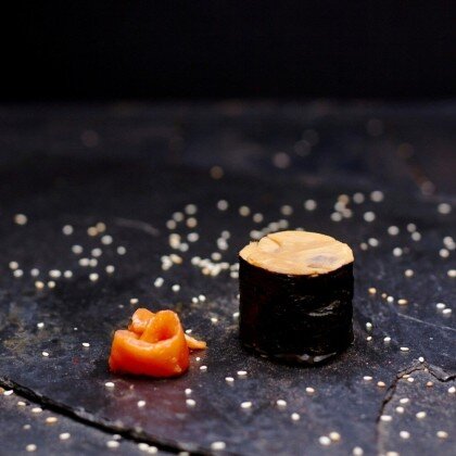 Васабико с лососем 1 шт