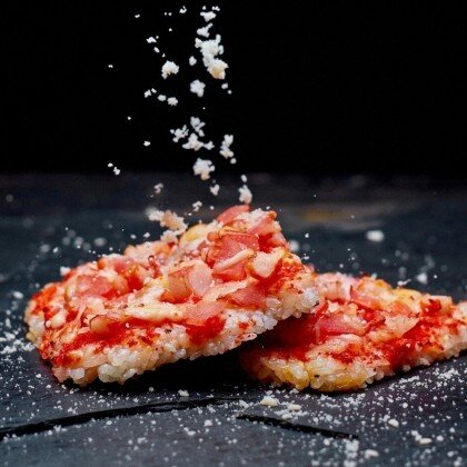 Японская пицца с креветками