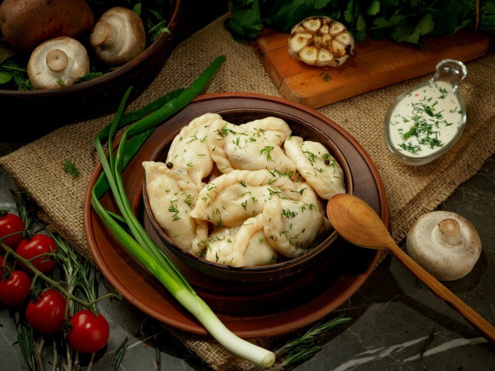 Вареники с картошкой и грибами 220/40 гр