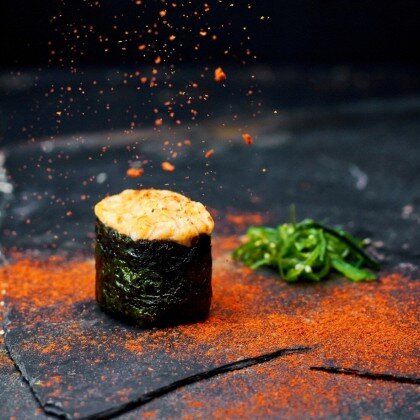 Нигири с угрем 1 шт.