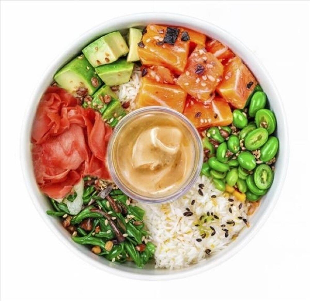 Поке с лососем