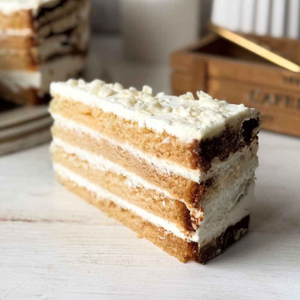 Пирожное "Молочная девочка"