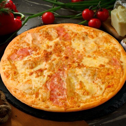 Пицца "Курочка с ветчиной"