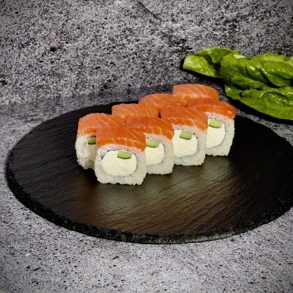 Ролл «Филадельфия лайт» с огурцом