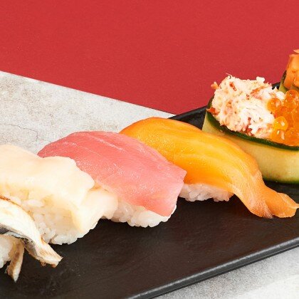 Суши лосось