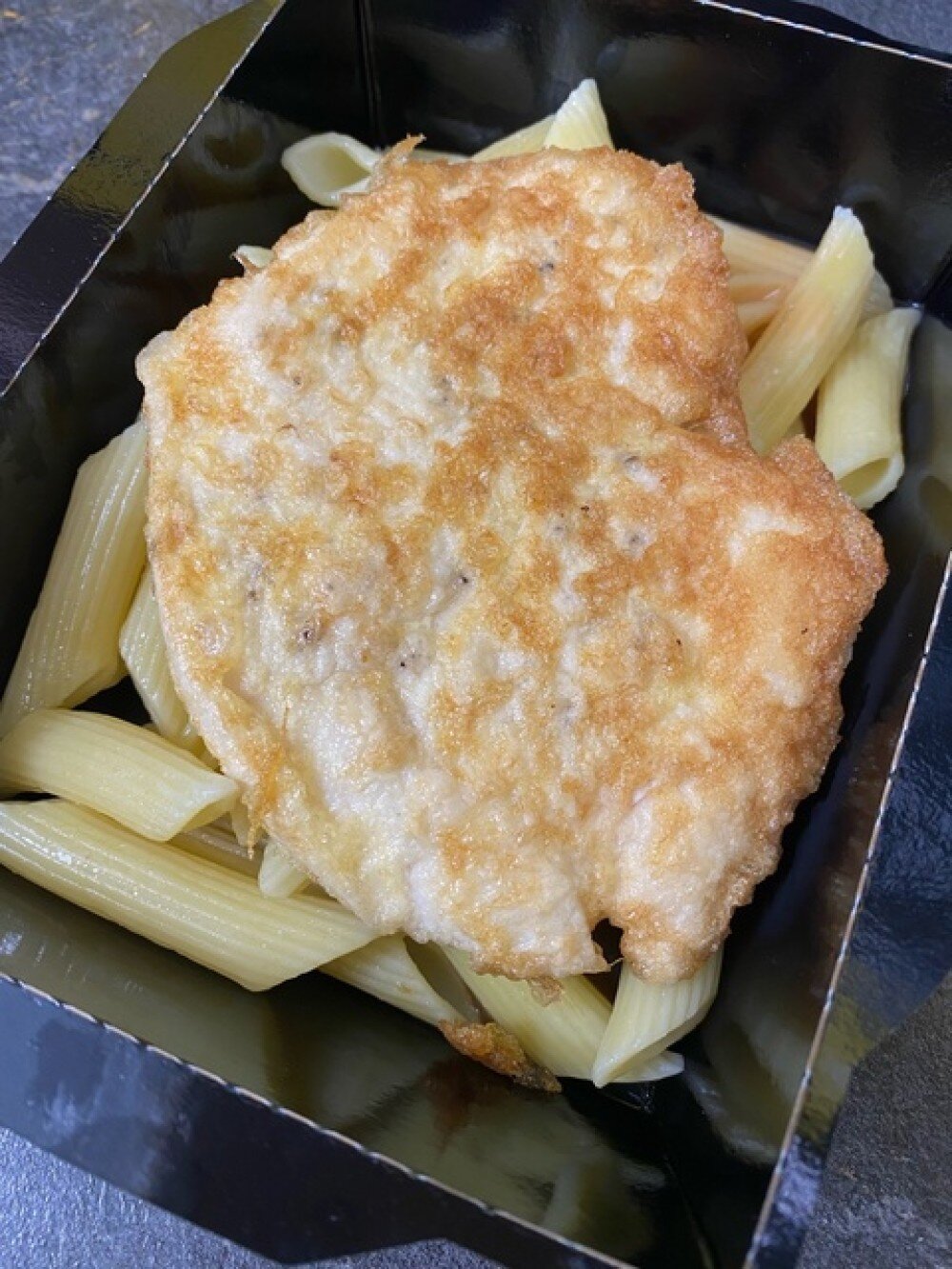 Бризоль куриная с макаронами