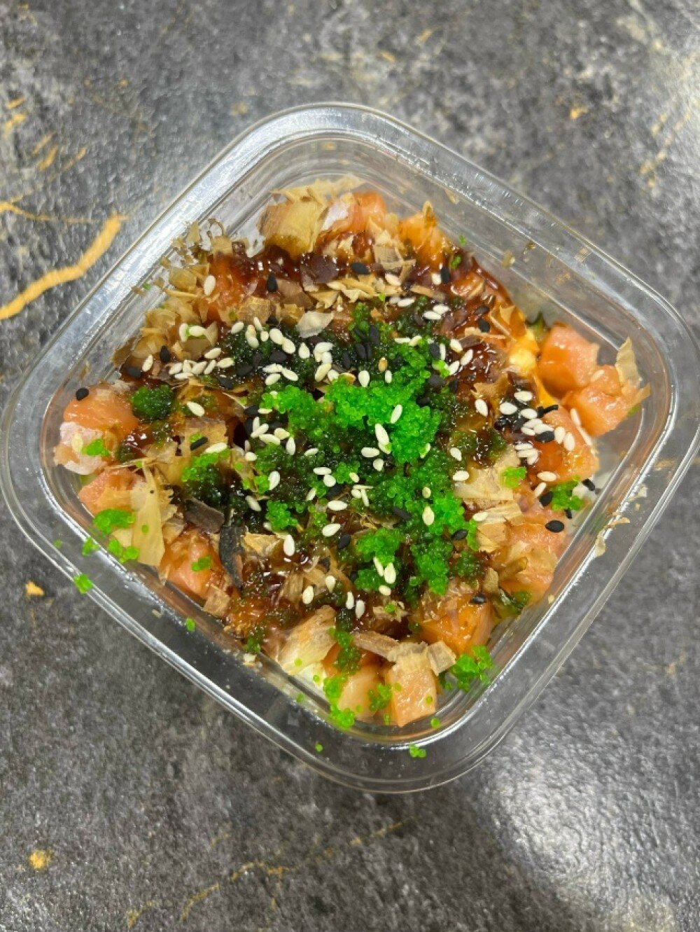 Рисовый трайфл с лососем