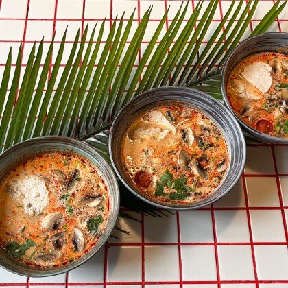 ТРИО Востока (Том Ям с курицей)